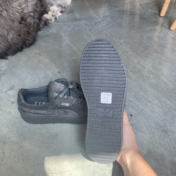 Fenty Puma. - Picture 3 of 3